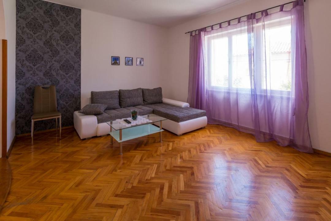 Apartment Dvorska Crikvenica Exterior foto